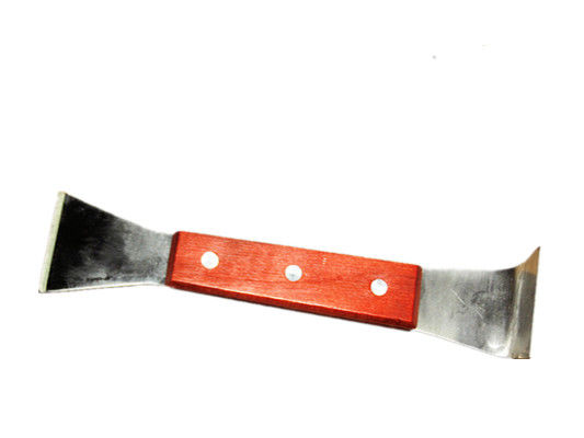 Raspador de la herramienta de la colmena del acero inoxidable de la herramienta de la apicultura con la manija de madera para la apicultura