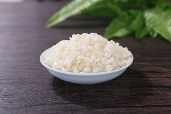 comprar La cera de parafina completamente refinada 80# para los cosméticos encera la cera microcristalina blanca de las plataformas fabricación en línea