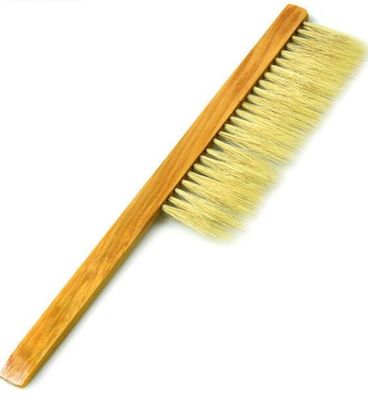 comprar La abeja cepilla la apicultura con las solas herramientas de la cerda de la fila de la manija de madera para los apicultores fabricación en línea