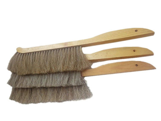 comprar Venta caliente de dos filas de pelo de caballo cepilla de abejas mango de madera para apicultores fabricación en línea