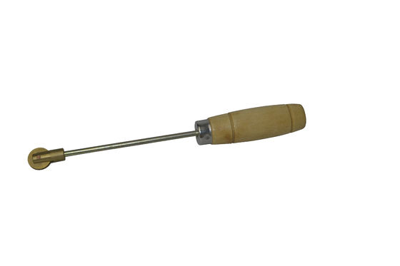 comprar Rueda de madera Embedder de la manija con el pequeño engranaje del equipo de la colmena de la abeja fabricación en línea