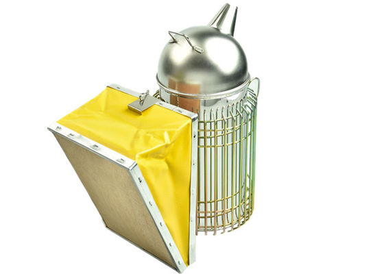 comprar Material europeo amarillo del acero inoxidable del fumador de la colmena de la abeja del estilo para los apicultores fabricación en línea