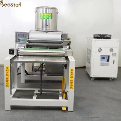 comprar Versión de tres pedazos del rodillo de la máquina de la hoja de la fundación de la cera de abejas fabricación en línea