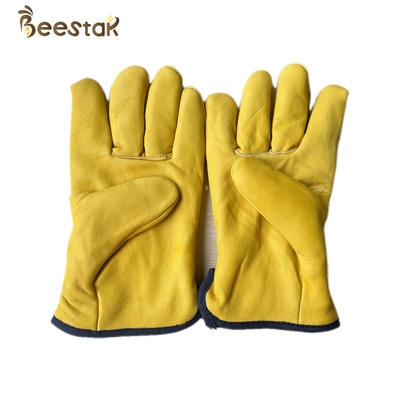 Color amarillo de los nuevos guantes calientes gruesos del estilo para que apicultura proteja a apicultores