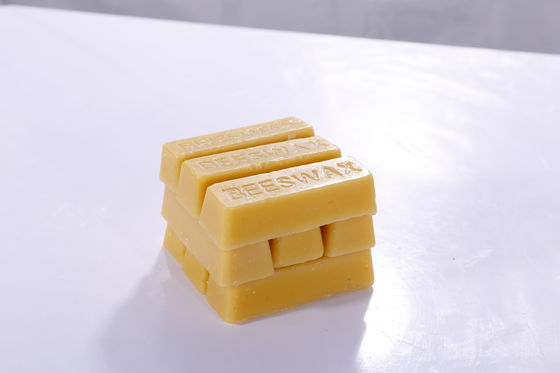 Barras de cera de abeja puras hechas a mano para cosméticos y fabricación de velas